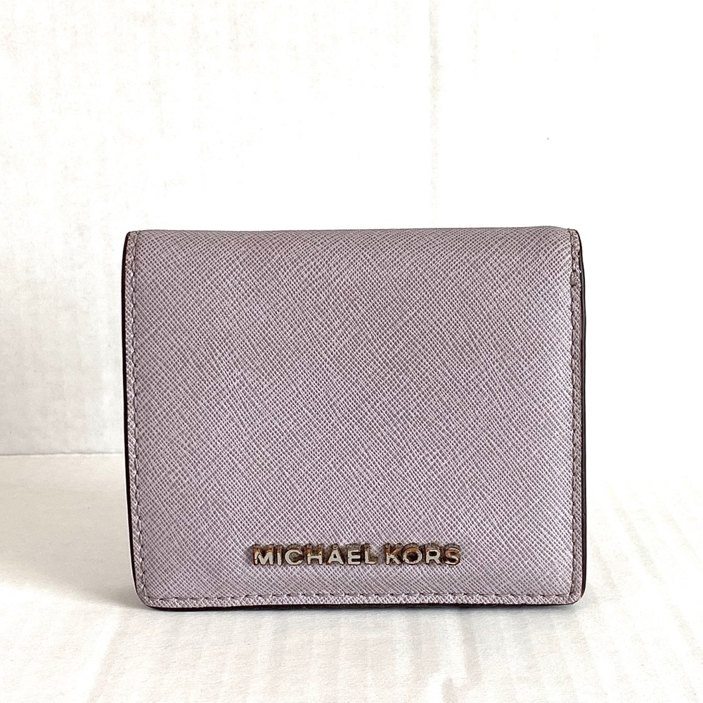 Micheal Kors crossgrain billfold leather wallet